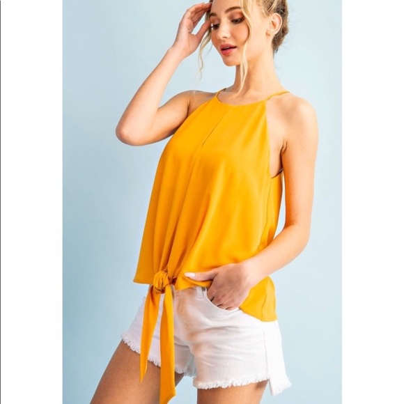 🛍NEW! Front Tie Top in Yellow! - Picture 2 of 4